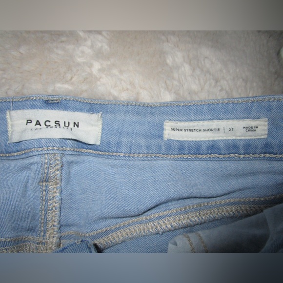 PacSun super stretch shortie denim shorts - Picture 3 of 3